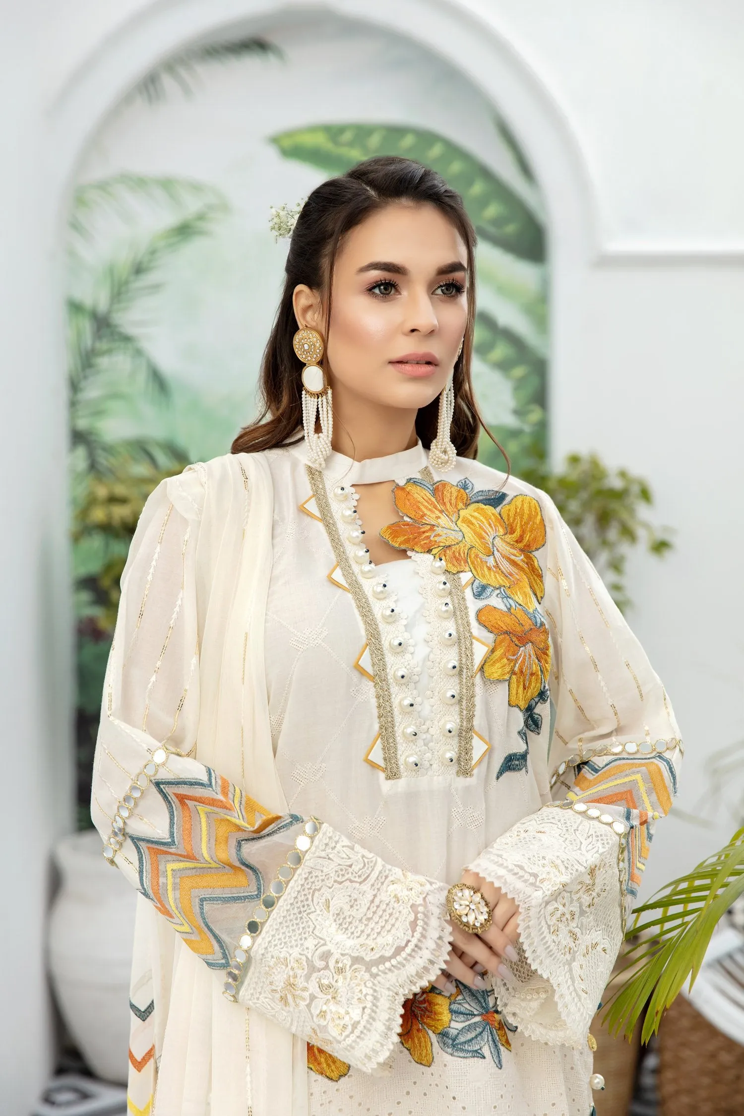 Adan's Libas Schiffli Embroidered Lawn Collection – Creamed Butter