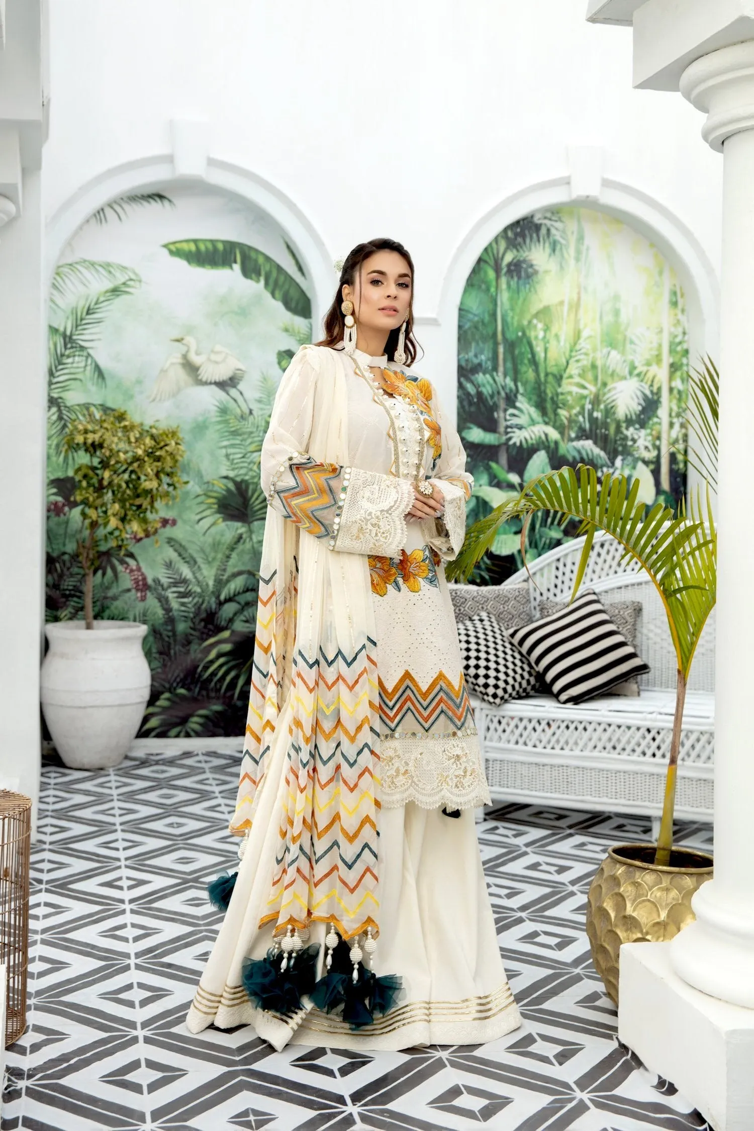 Adan's Libas Schiffli Embroidered Lawn Collection – Creamed Butter