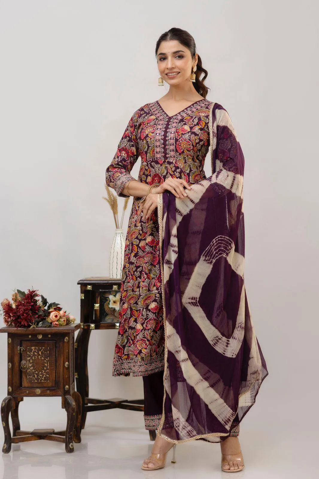 Anarkali-Style Kurti Set with Foil Print & Tie-Dye Dupatta