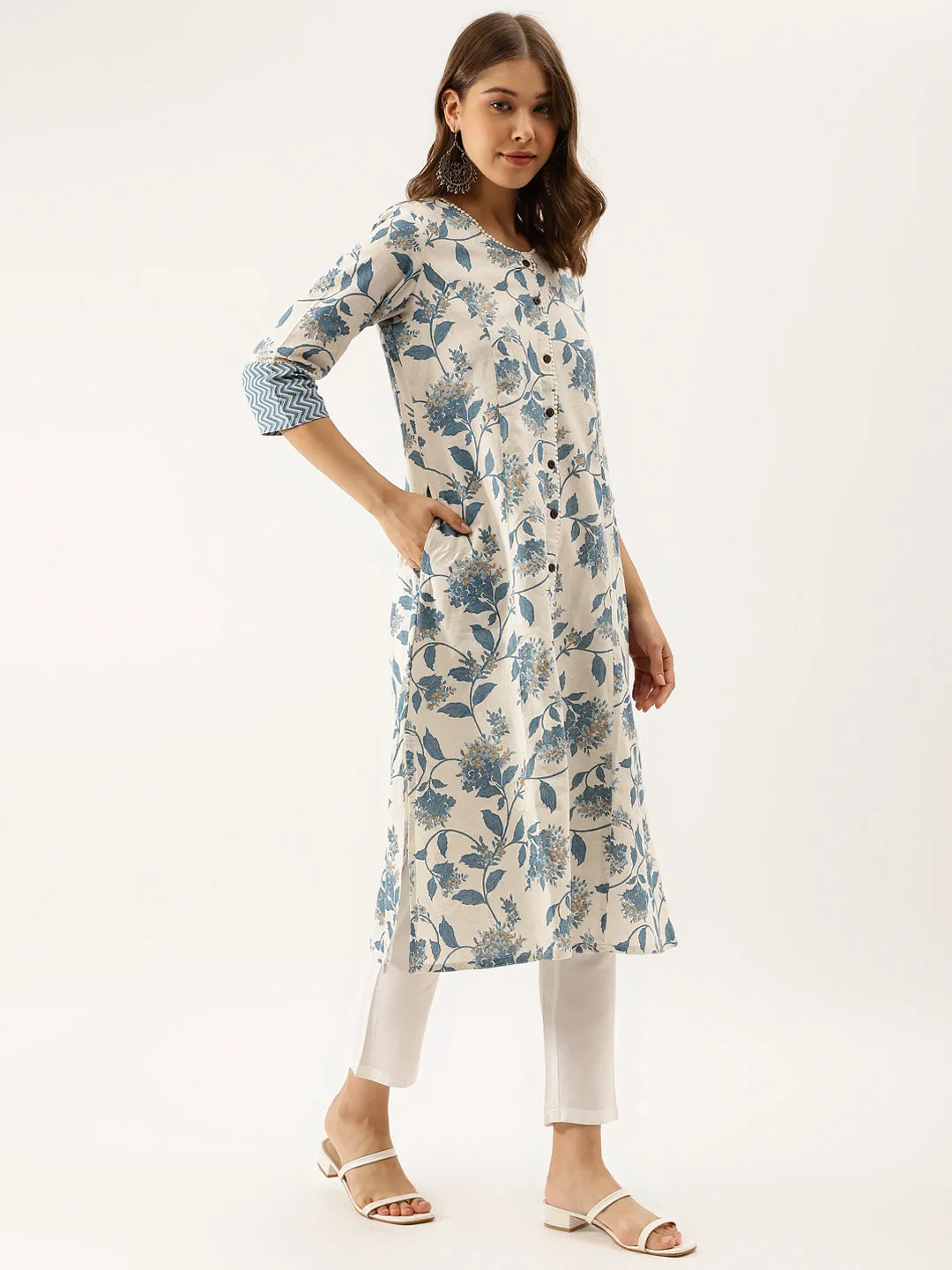Jashvi Blue Floral Printed A-line Kurta