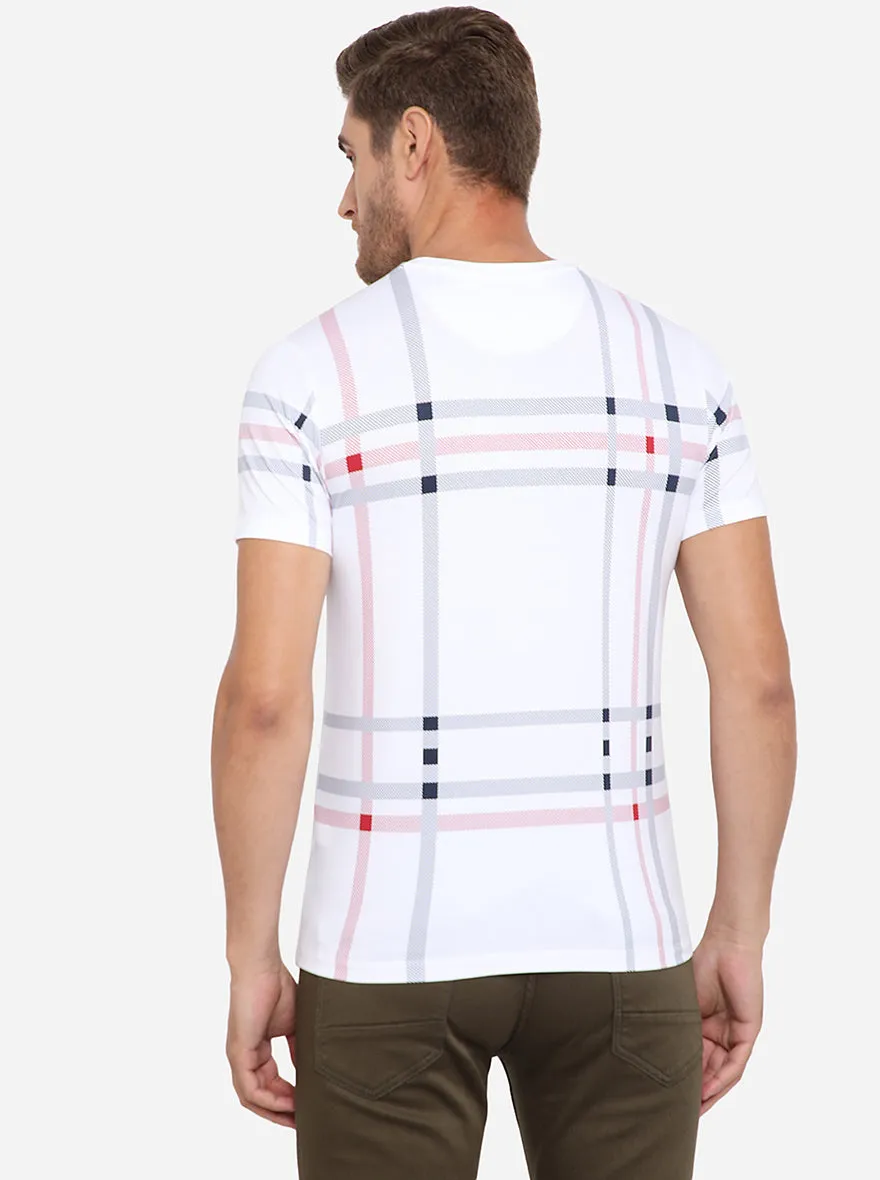 Red & White Printed Slim Fit T-Shirt | JadeBlue