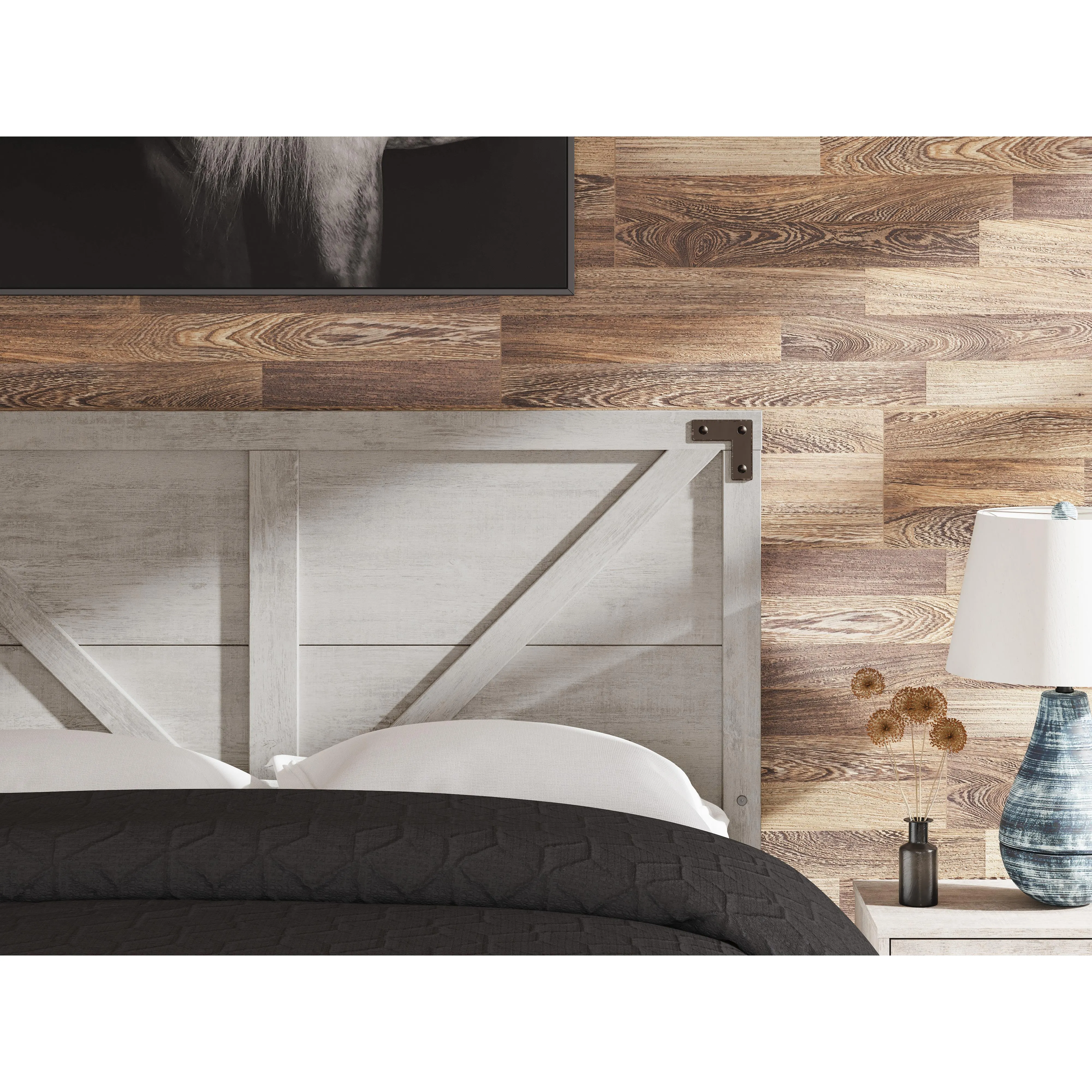 Signature Design by Ashley Shawburn Queen Platform Bed EB4123-157/EB4123-113